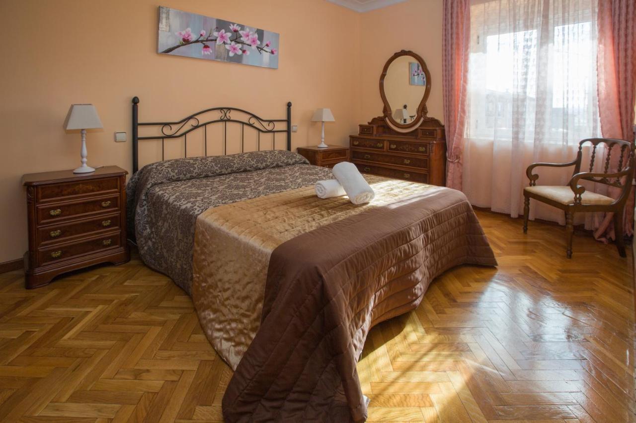 Apartamentos Turisticos Avila Villa Carmen II Kültér fotó